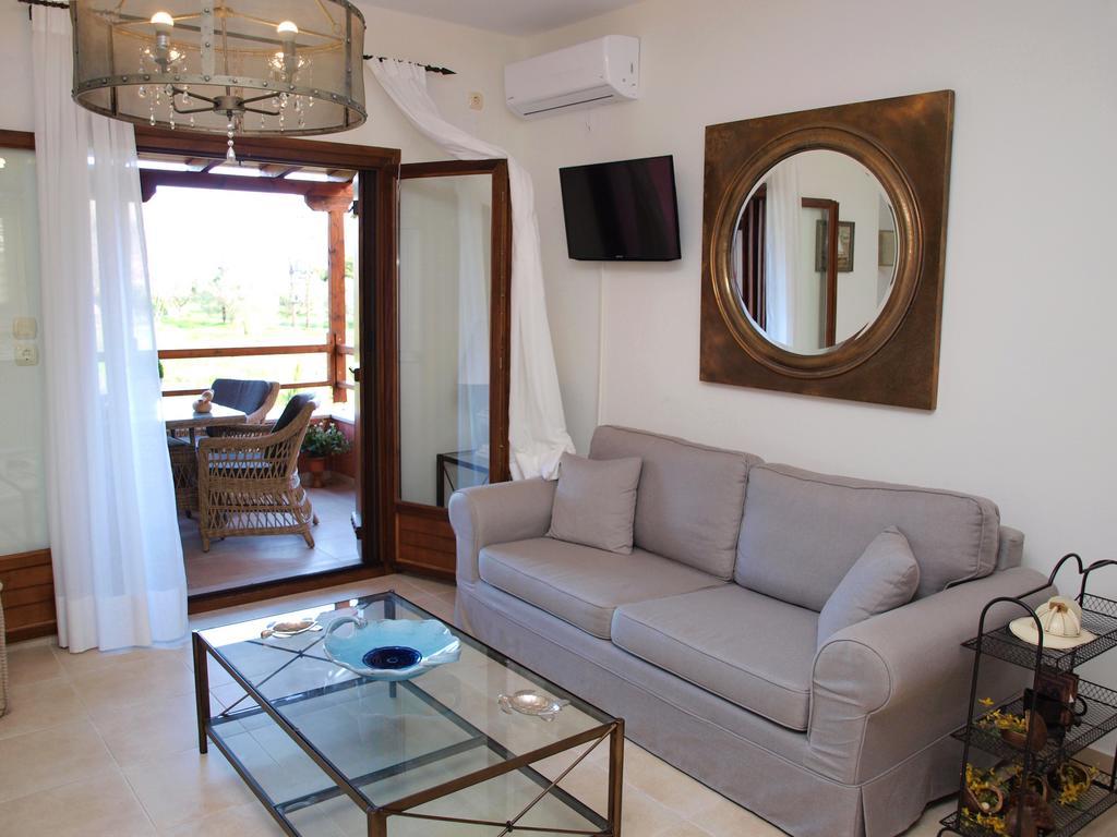 Melograno Apartments And Studios Kala Nera Eksteriør billede